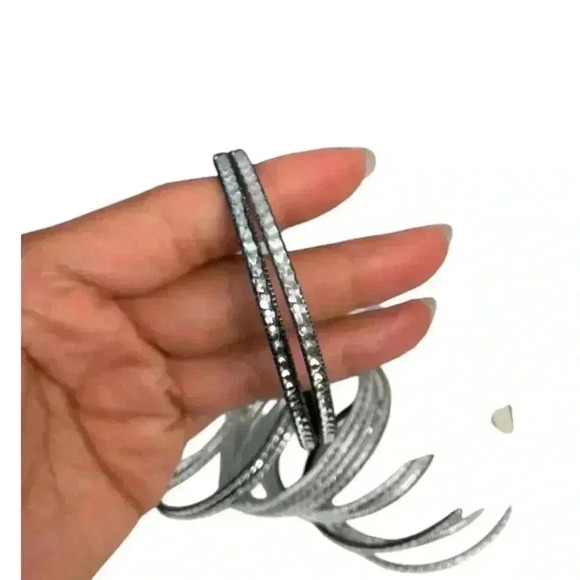Y2K Fashion Jewelry Bangle Bracelets NWT 11 Sets of 2 Silver and Black - Picture 3 of 7
